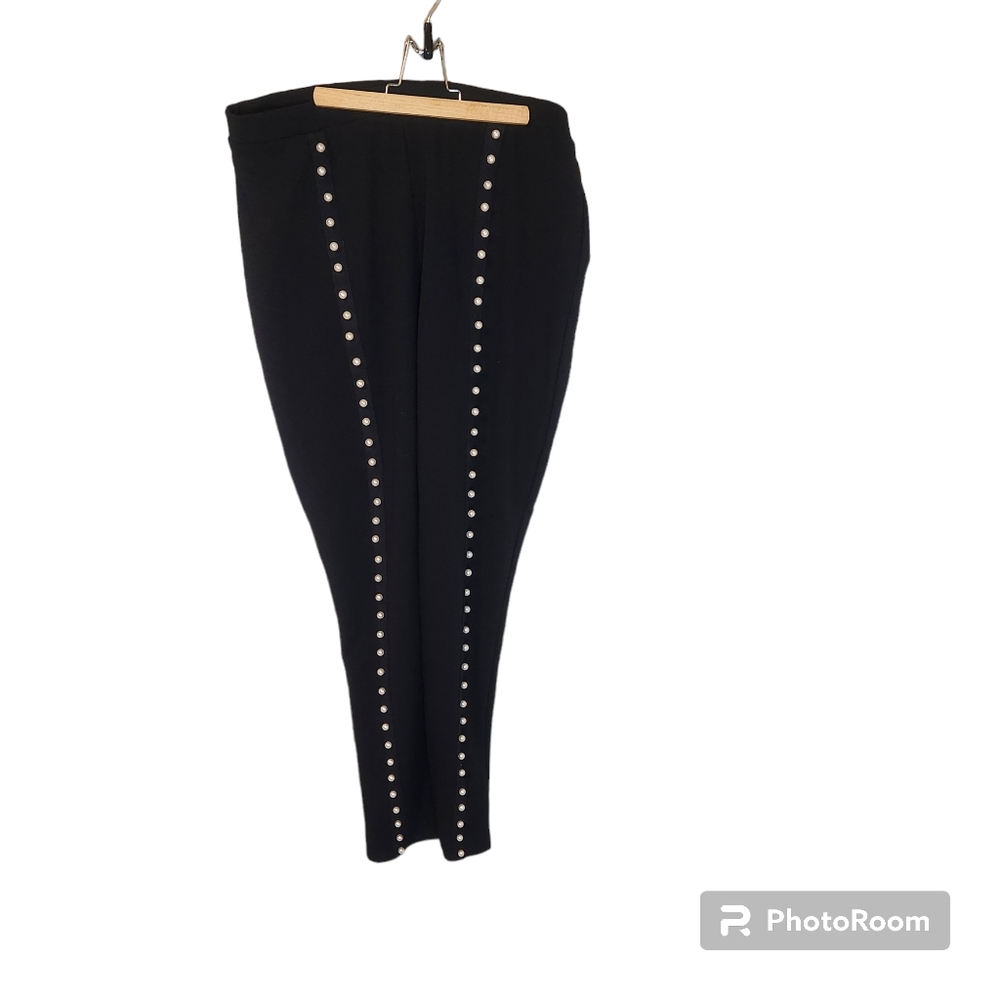 Black dress pants with pearls down the middle . Size 3X.